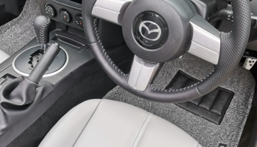 Mazda MX5 NC (2)