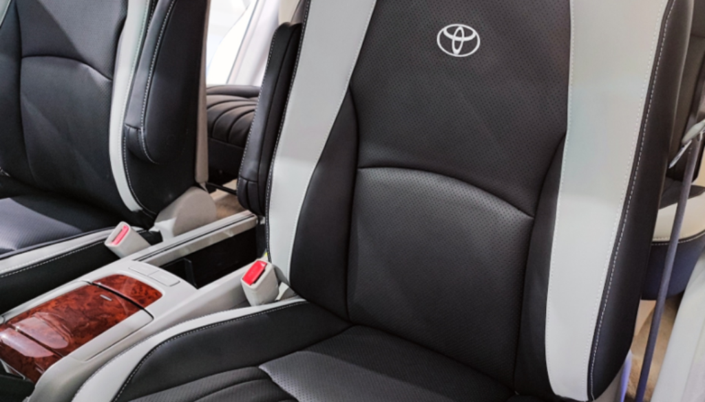 Toyota Harrier 2010 (1)